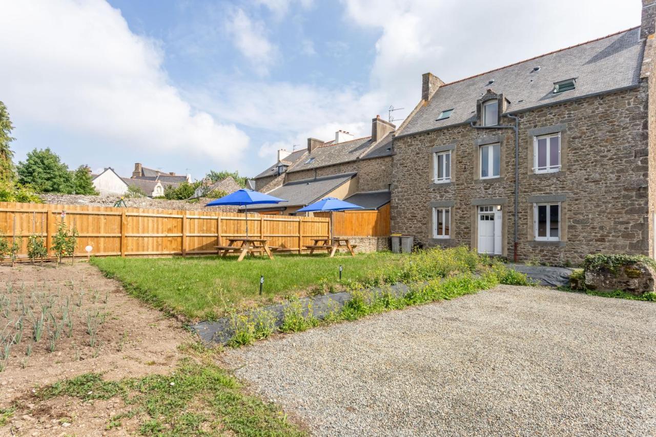 Residence La Colombanaise Saint-Coulomb Exterior photo